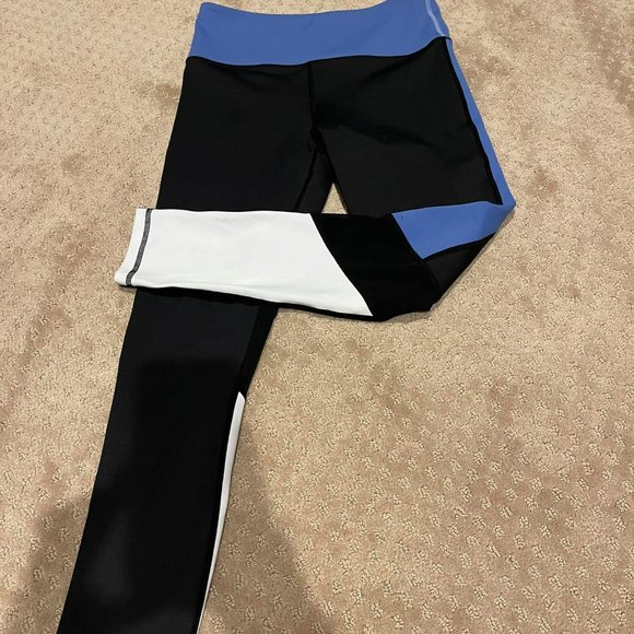 Dark Sky Mesh Block Light n Tight Hi-Rise 7/8 24" - Picture 2 of 5